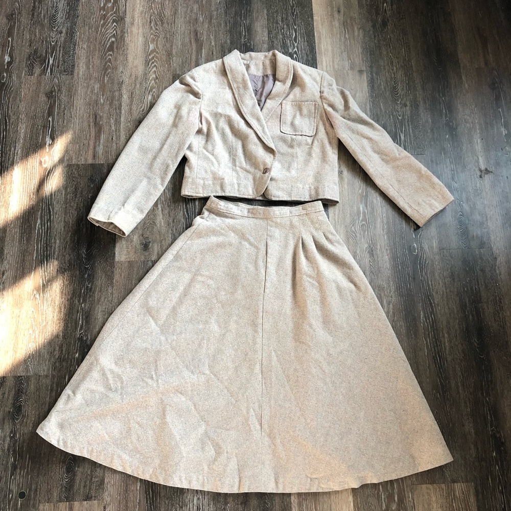 VINTAGE HANDMADE TWO PIECE OUTFIT SKIRT SET